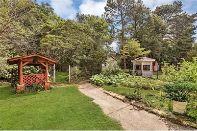 349 Virginia Place SE, Marietta, GA 30067 - Photo 32
