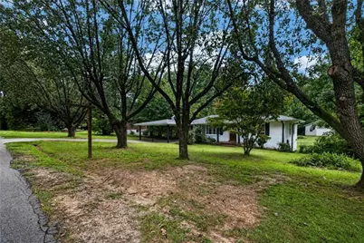 349 Virginia Place SE, Marietta, GA 30067 - Photo 6