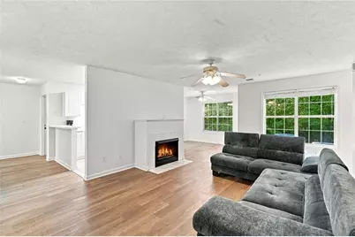 305 Streamside Drive, Roswell, GA 30076 - Photo 10