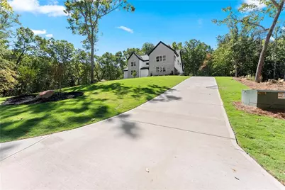 136 Lakeview Way, Baldwin, GA 30511 - Photo 8