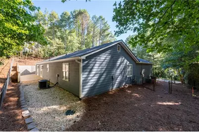 3900 Maple Wood Trail, Buford, GA 30518 - Photo 32