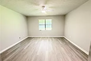 160 Chesapeake Dr, Ellenwood, GA 30294 - Photo 20