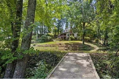 1655 Rockdale Circle, Snellville, GA 30078 - Photo 70