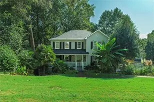 330 Justin Dr, Woodstock, GA 30188 - Photo 2