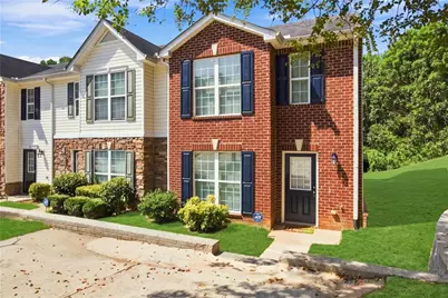 8399 Carlington Lane, Jonesboro, GA 30236 - Photo 2