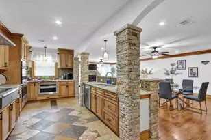 4081 Ashford Dunwoody Rd NE, Atlanta, GA 30319 - Photo 40