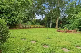 571 Wimbledon Rd NE, Atlanta, GA 30324 - Photo 6