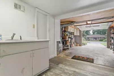 571 Wimbledon Road NE, Atlanta, GA 30324 - Photo 26