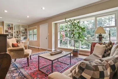 571 Wimbledon Road NE, Atlanta, GA 30324 - Photo 8