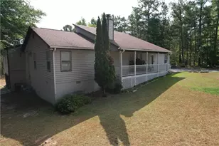 1826 Pleasant Hill Trail, Lithonia, GA 30058 - Photo 2