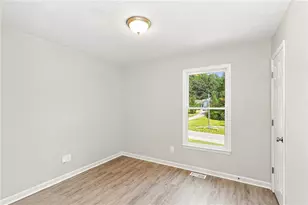 345 Bomar Ln, Douglasville, GA 30134 - Photo 8