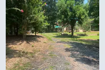 1014 Miss Amber Way, Locust Grove, GA 30248 - Photo 4