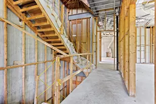 2288 Peachtree Rd NW, Atlanta, GA 30309 - Photo 4