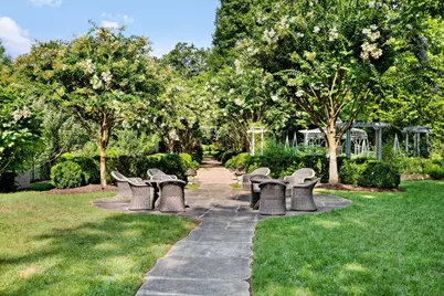 2288 Peachtree Road NW #13, Atlanta, GA 30309 - Photo 44