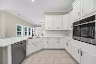 730 River Rush Dr, Sugar Hill, GA 30518 - Photo 4