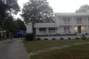 1210 King Edward Dr, Dublin, GA 31021 - Photo 1