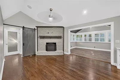 3009 Greenoaks Circle NE, Atlanta, GA 30345 - Photo 10
