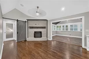 3009 Greenoaks Cir NE, Atlanta, GA 30345 - Photo 10