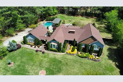 1066 Bridgewater Walk, Snellville, GA 30078 - Photo 1