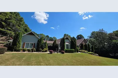 1066 Bridgewater Walk, Snellville, GA 30078 - Photo 2