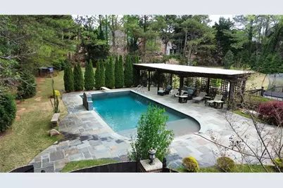 1066 Bridgewater Walk, Snellville, GA 30078 - Photo 8