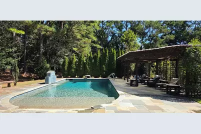 1066 Bridgewater Walk, Snellville, GA 30078 - Photo 6