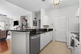 1209 Vinings Forest Ln SE, Smyrna, GA 30080 - Photo 10