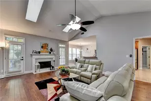 2949 Gavin Pl, Duluth, GA 30096 - Photo 18