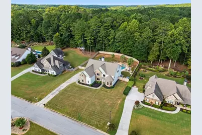 91 Sunny Brook Terrace, Newnan, GA 30265 - Photo 1