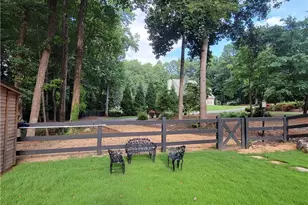 2945 Brett Cir NW, Acworth, GA 30101 - Photo 36