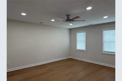 2210 Concord Square, Marietta, GA 30062 - Photo 16