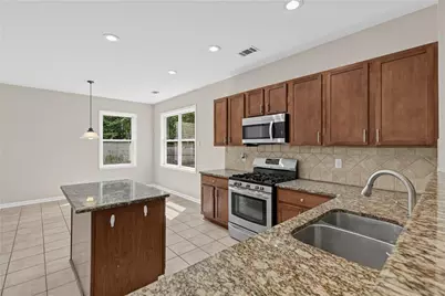 6380 Stonelake Drive, Atlanta, GA 30331 - Photo 8