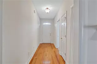 2585 Rosehill Cir, Lithia Springs, GA 30122 - Photo 4