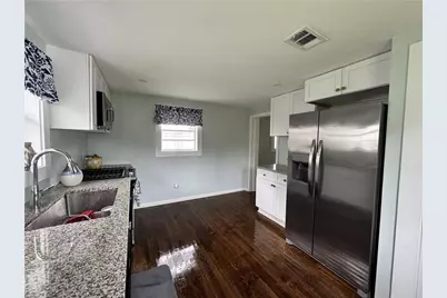1229 E Bolton Street, Savannah, GA 31404 - Photo 16