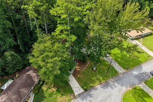 750 Dunleith Ct, Stone Mountain, GA 30083 - Photo 26