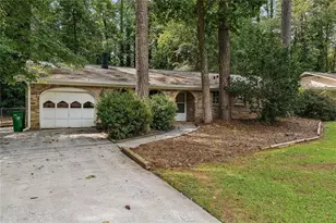 750 Dunleith Ct, Stone Mountain, GA 30083 - Photo 1