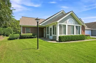 2112 Carefree Cir, Marietta, GA 30062 - Photo 2