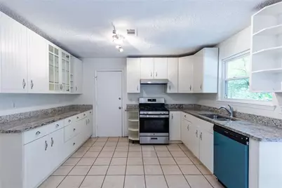 2472 Landington Way, Duluth, GA 30096 - Photo 18