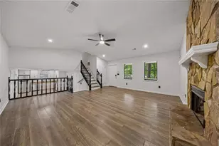627 Ridge Ave, Stone Mountain, GA 30083 - Photo 2