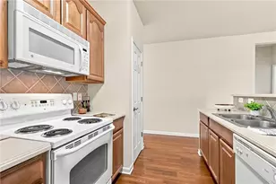 1975 Nocturne Dr, Alpharetta, GA 30009 - Photo 16