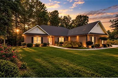 4031 Princeton Place, Gainesville, GA 30507 - Photo 2