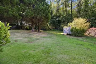 2710 Tanglewood Trail, Atlanta, GA 30344 - Photo 40