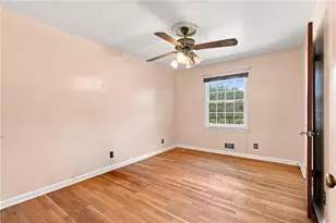 2710 Tanglewood Trail, Atlanta, GA 30344 - Photo 30
