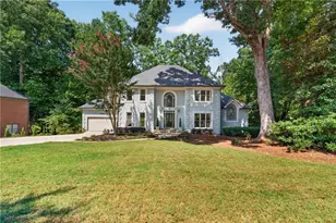 12190 Brookfield Club Dr, Roswell, GA 30075 - Photo 1