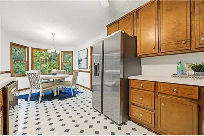 1955 Mountain Trace, Canton, GA 30114 - Photo 4