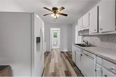89 Silas King Street, Buford, GA 30518 - Photo 14