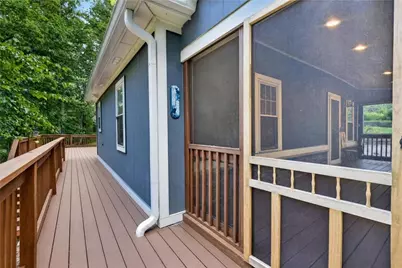 89 Silas King Street, Buford, GA 30518 - Photo 6