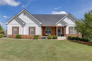 363 Durham Dr, Hoschton, GA 30548 - Photo 1