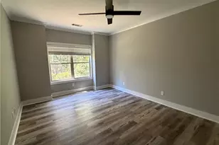 8850 Four Mile Creek Rd, Gainesville, GA 30506 - Photo 10