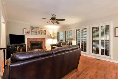 2462 Collins Port Cove, Suwanee, GA 30024 - Photo 10